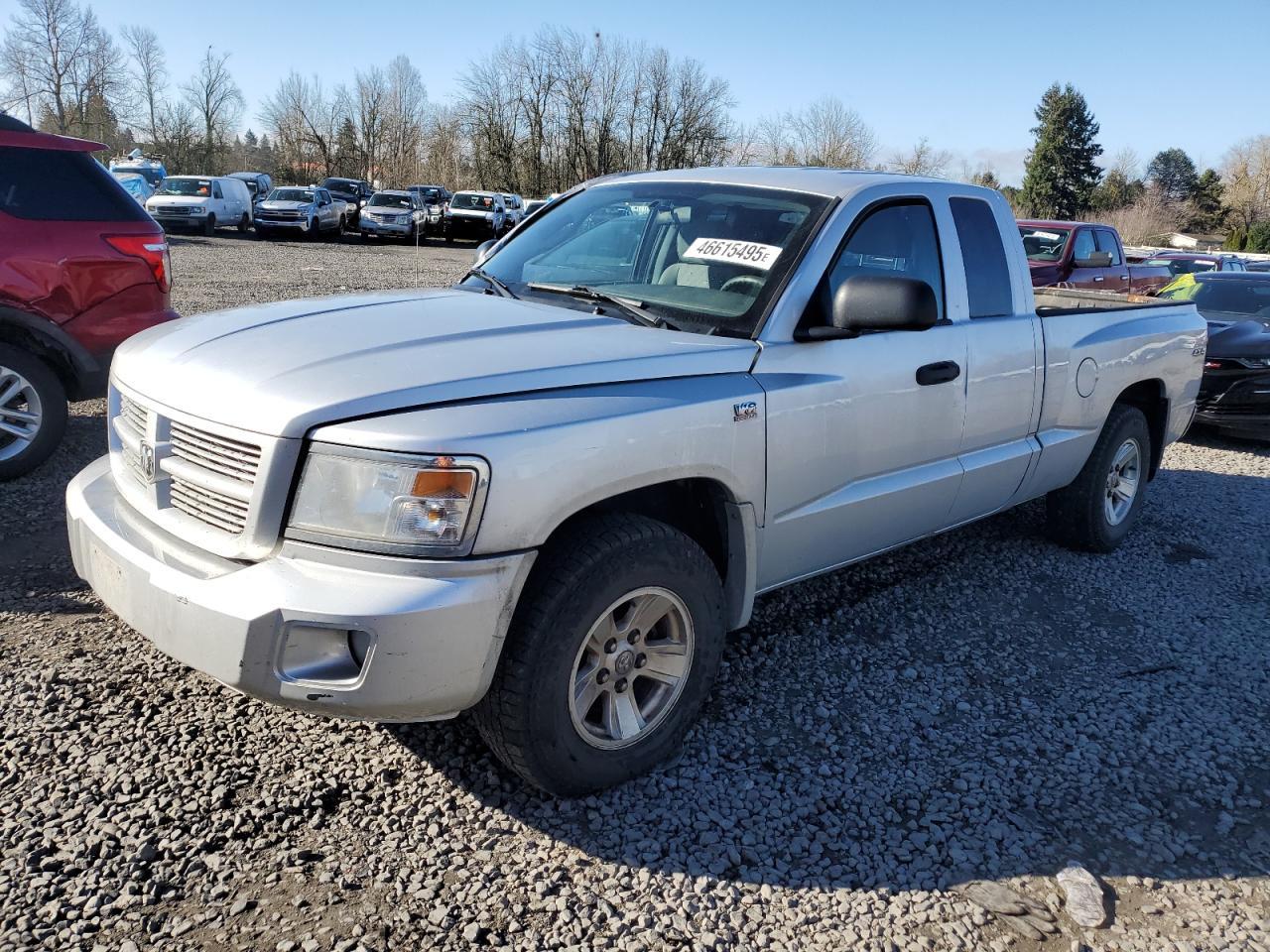 2010 DODGE DAKOTA SXT