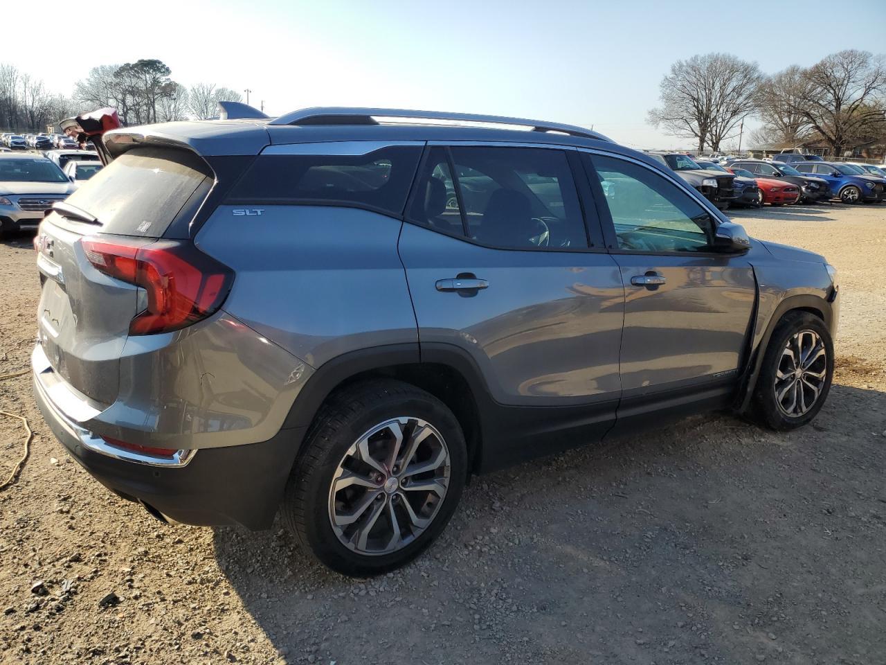2018 GMC TERRAIN SL - Фото 3