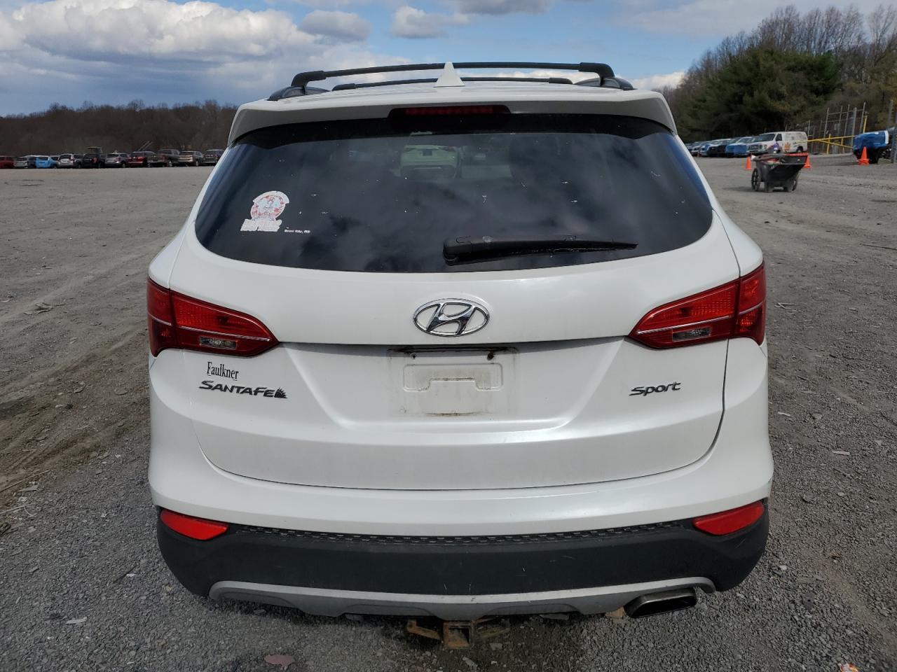 2013 HYUNDAI SANTA FE S - Image 6