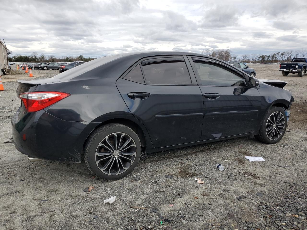 2015 TOYOTA COROLLA L - Image 3