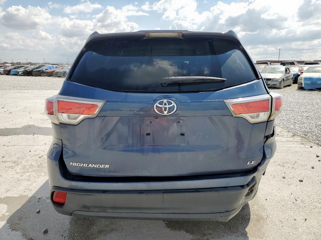 2014 TOYOTA HIGHLANDER - Image 6