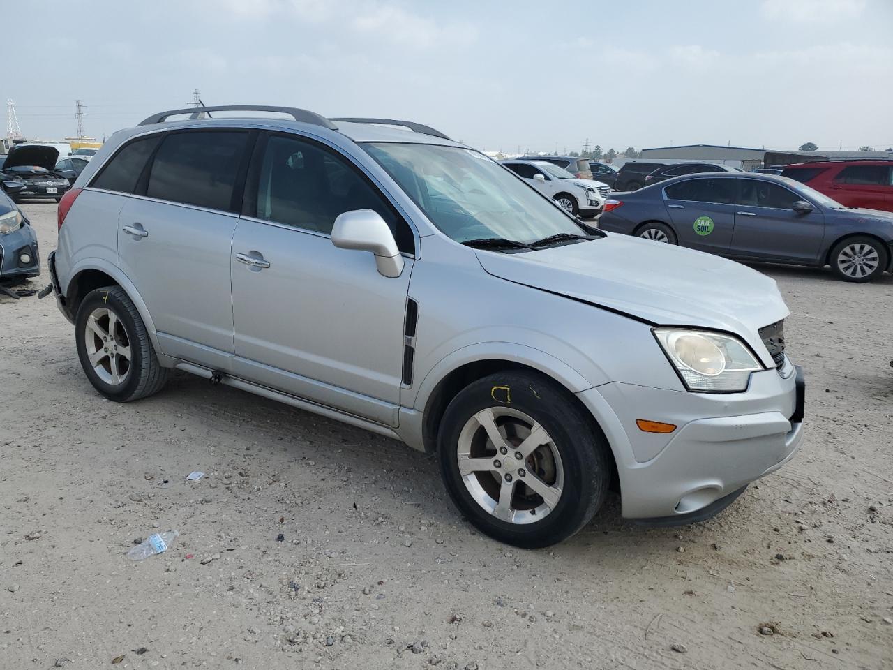 2014 CHEVROLET CAPTIVA LT - Image 4