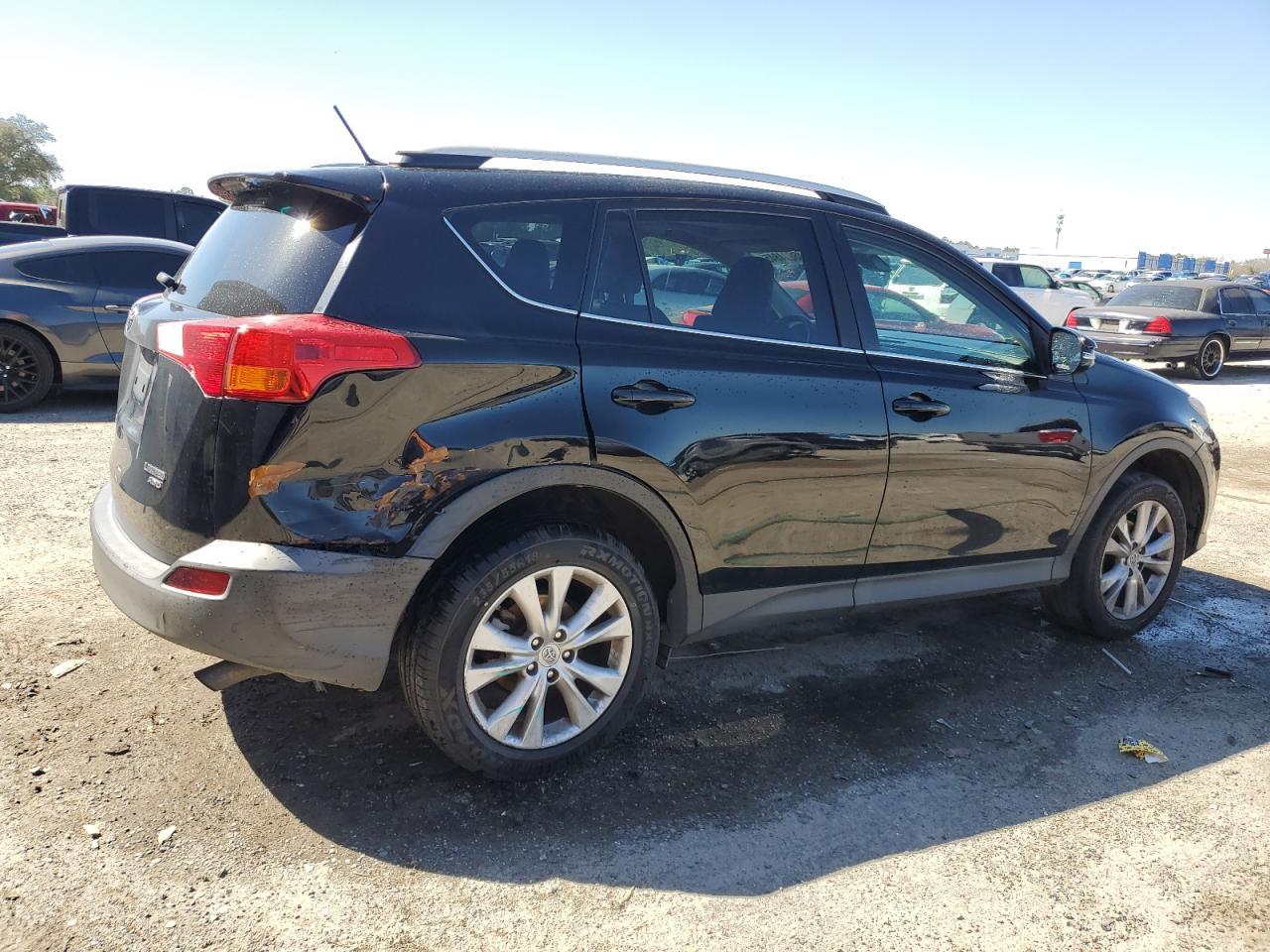 2015 TOYOTA RAV4 LIMIT - Фото 3