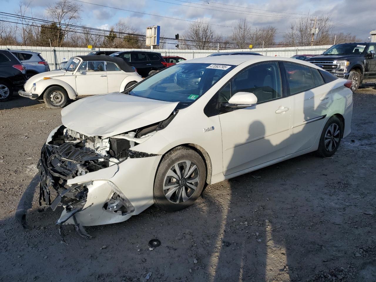 2018 TOYOTA PRIUS PRIM