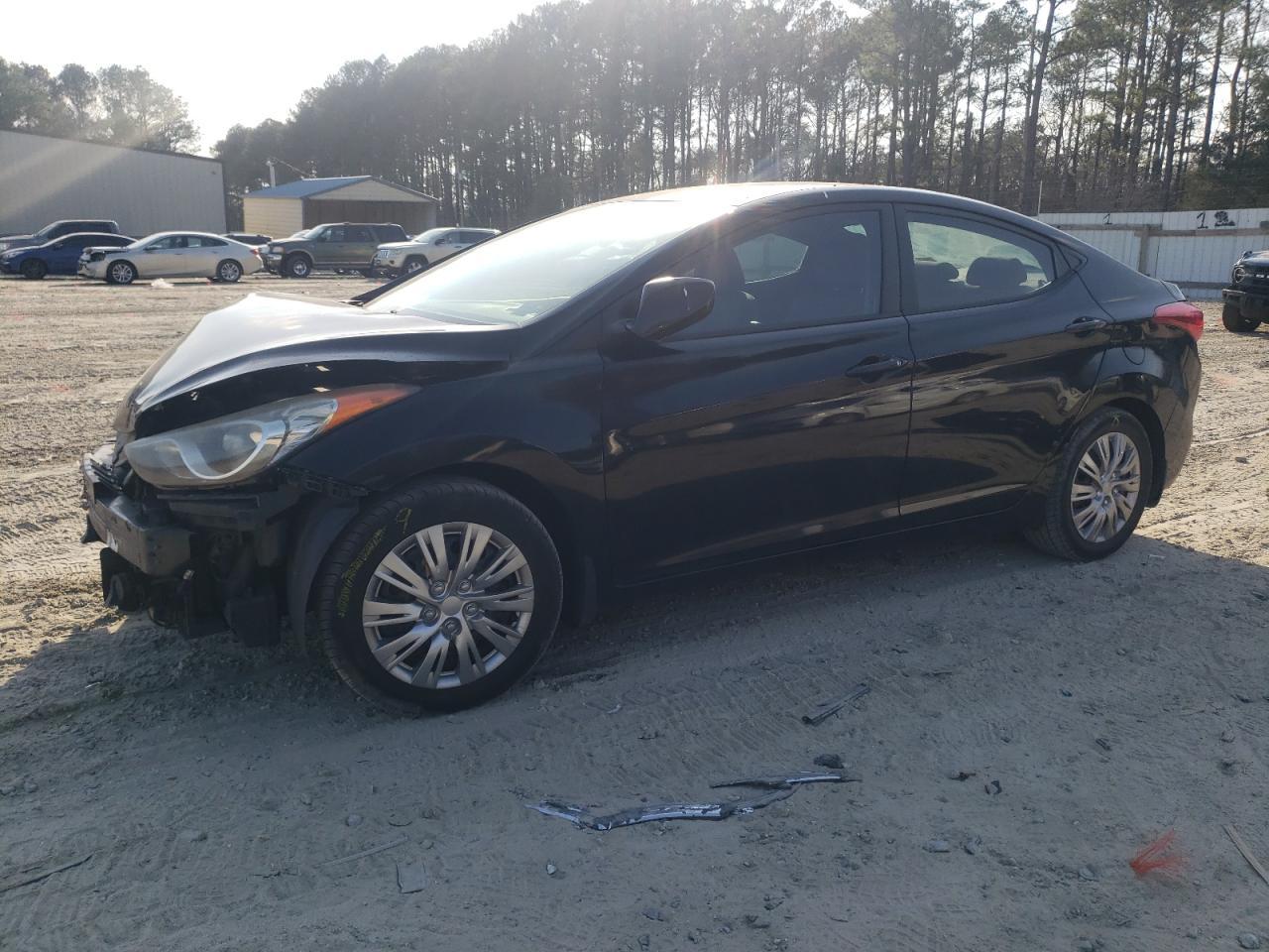 2013 HYUNDAI ELANTRA GL