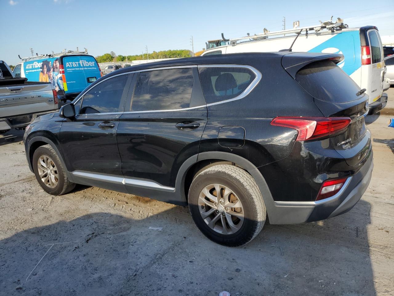 2020 HYUNDAI SANTA FE S - Фото 2