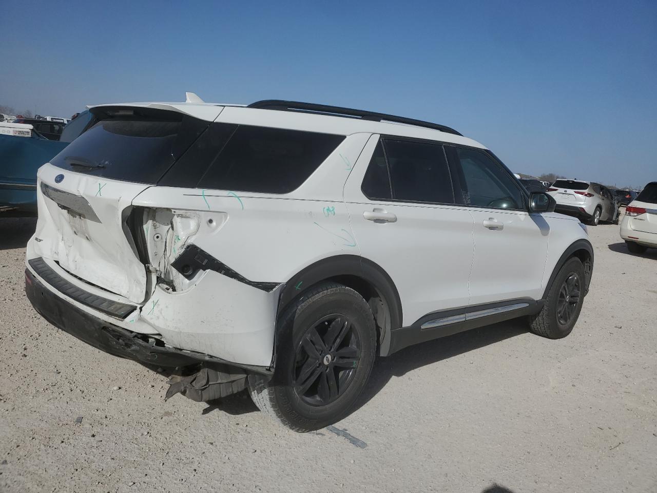 2022 FORD EXPLORER X - Фото 3