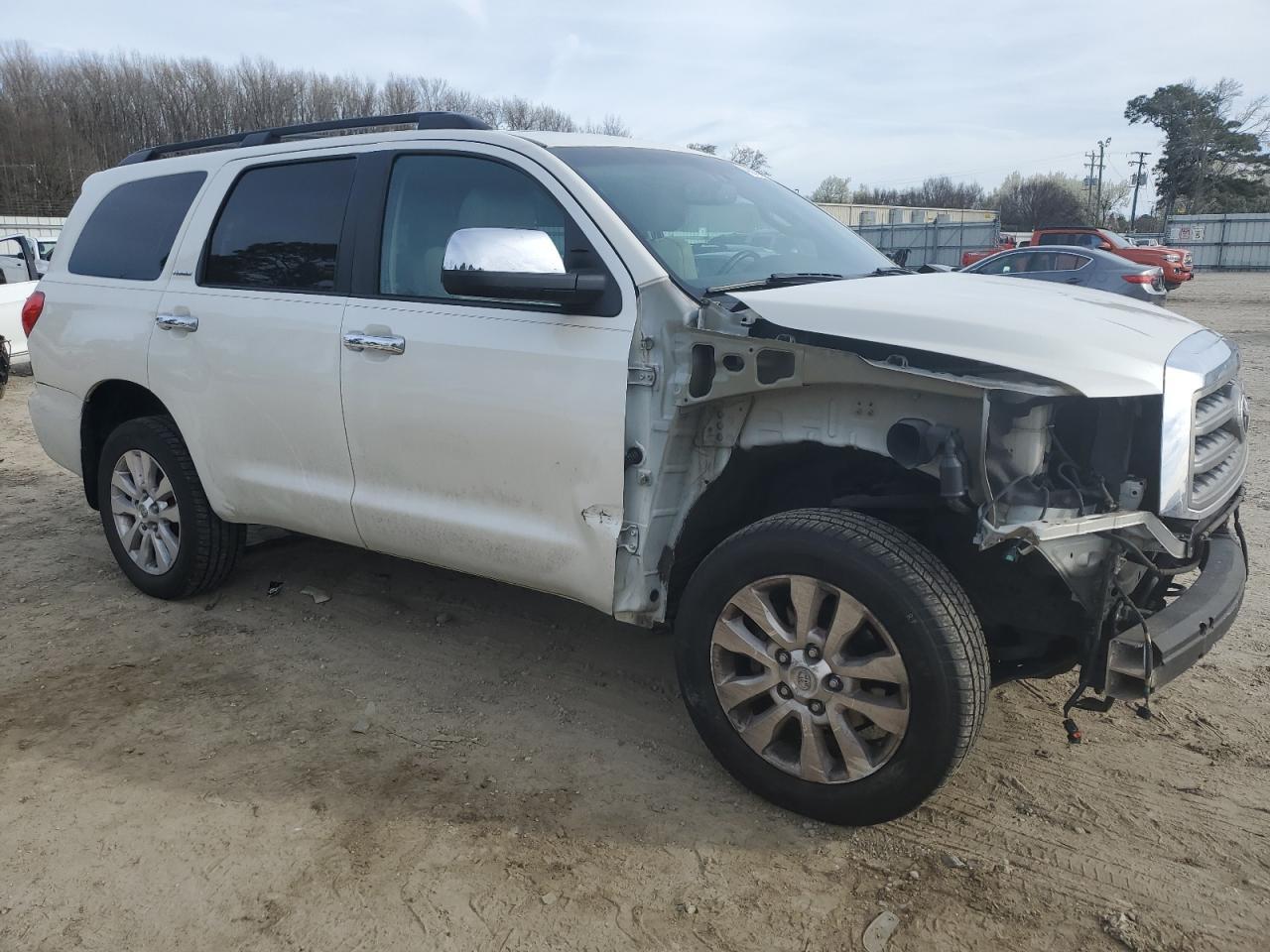 2014 TOYOTA SEQUOIA PL - Фото 4