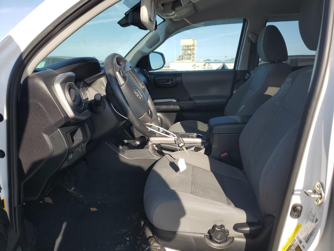 2018 TOYOTA TACOMA DOU - Фото 7