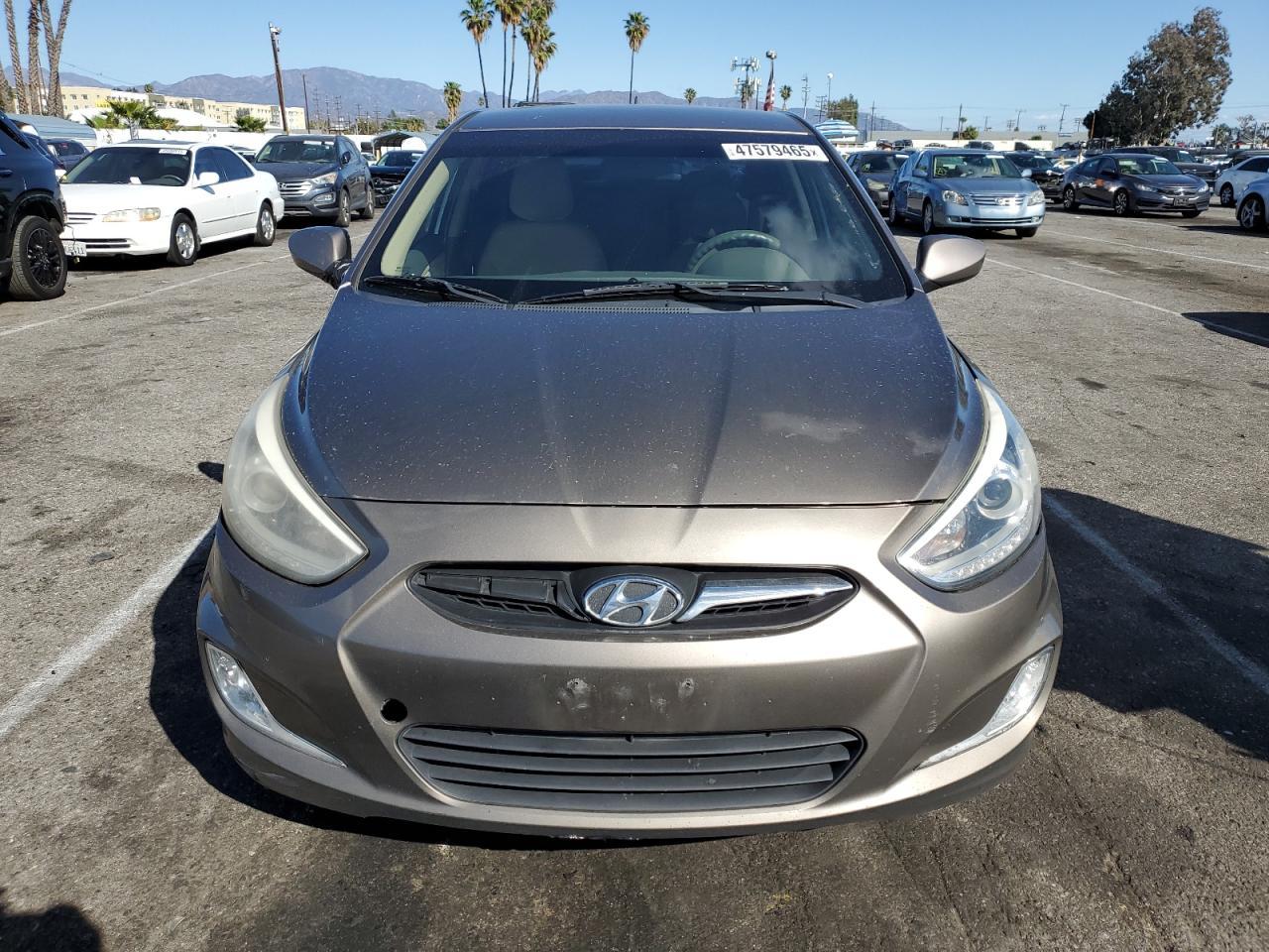 2014 HYUNDAI ACCENT GLS - Фото 5