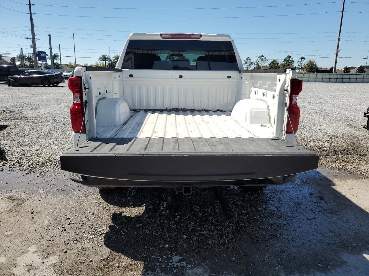2021 CHEVROLET SILVERADO - Фото 6