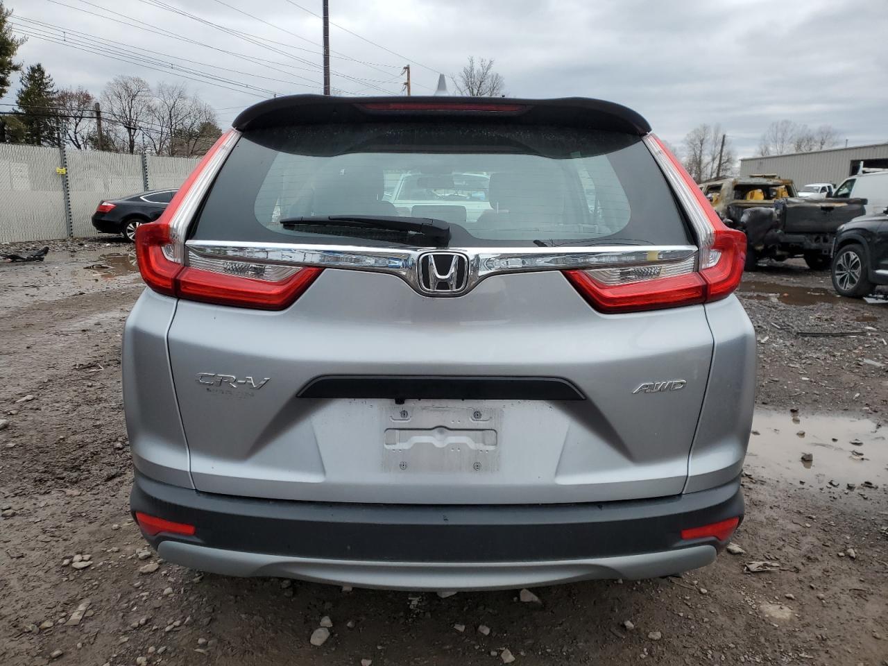 2017 HONDA CR-V LX - Фото 6