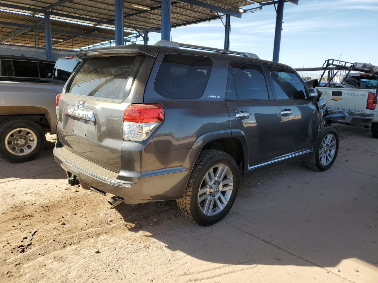 2011 TOYOTA 4RUNNER SR - Image 3