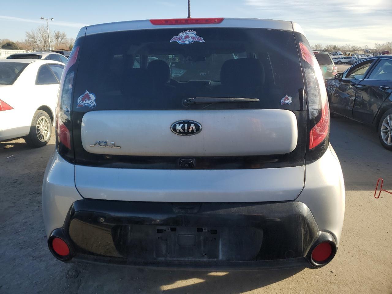 2016 KIA SOUL + - Image 6