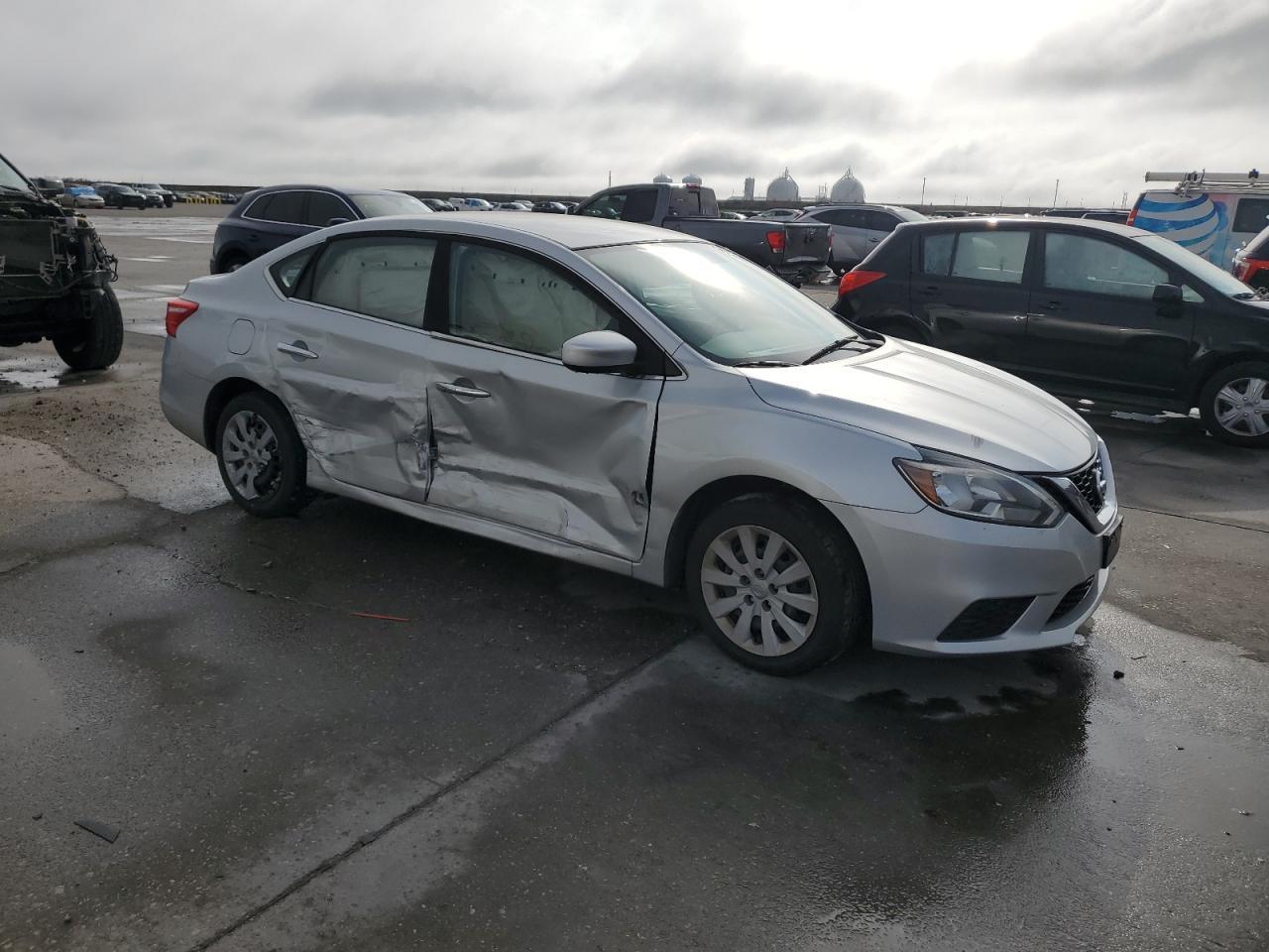 2018 NISSAN SENTRA S - Фото 4
