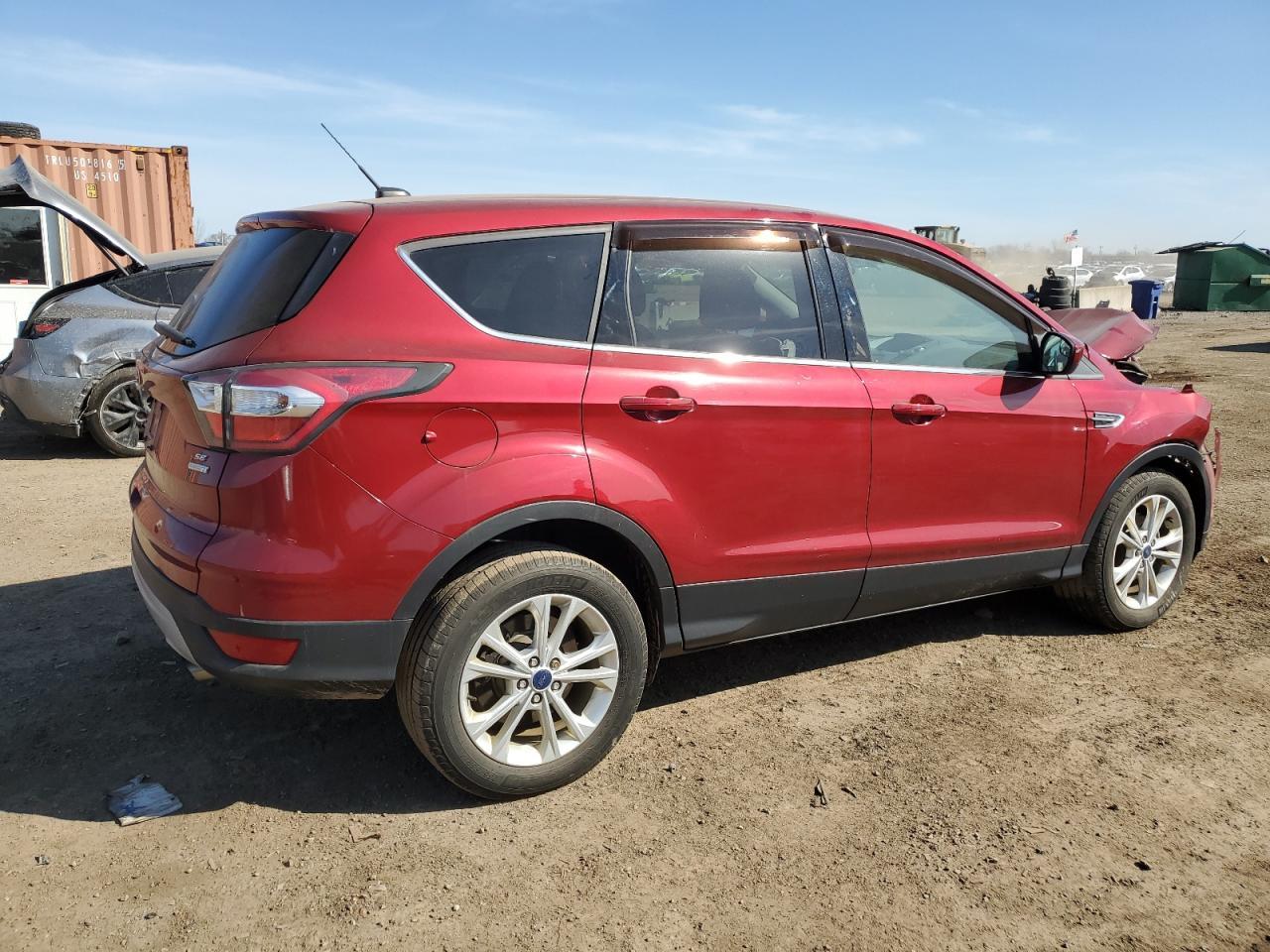 2017 FORD ESCAPE SE - Image 3