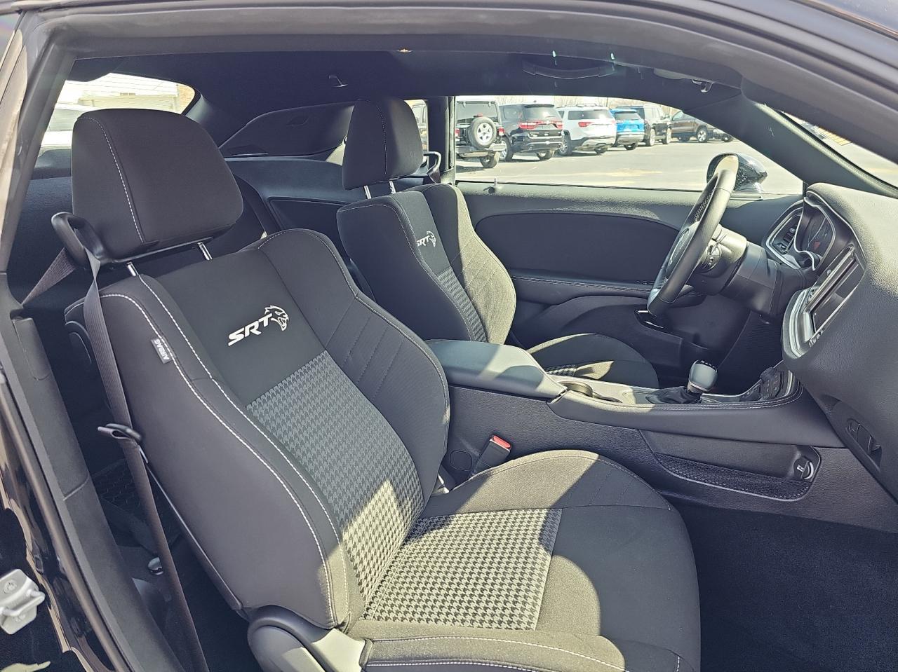 2021 DODGE CHALLENGER - Фото 5