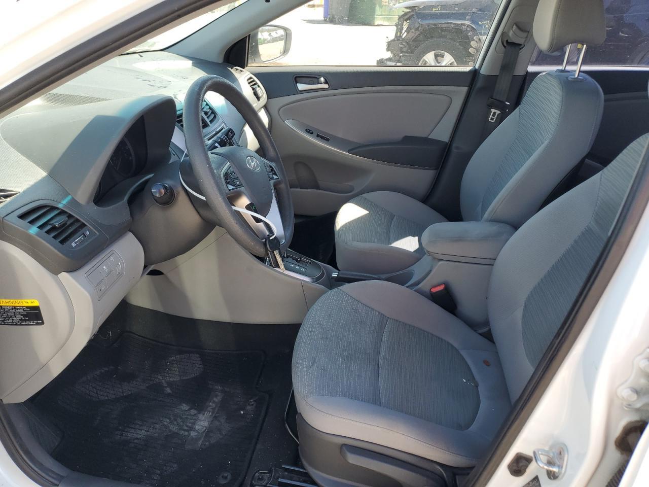 2017 HYUNDAI ACCENT SE - Image 7