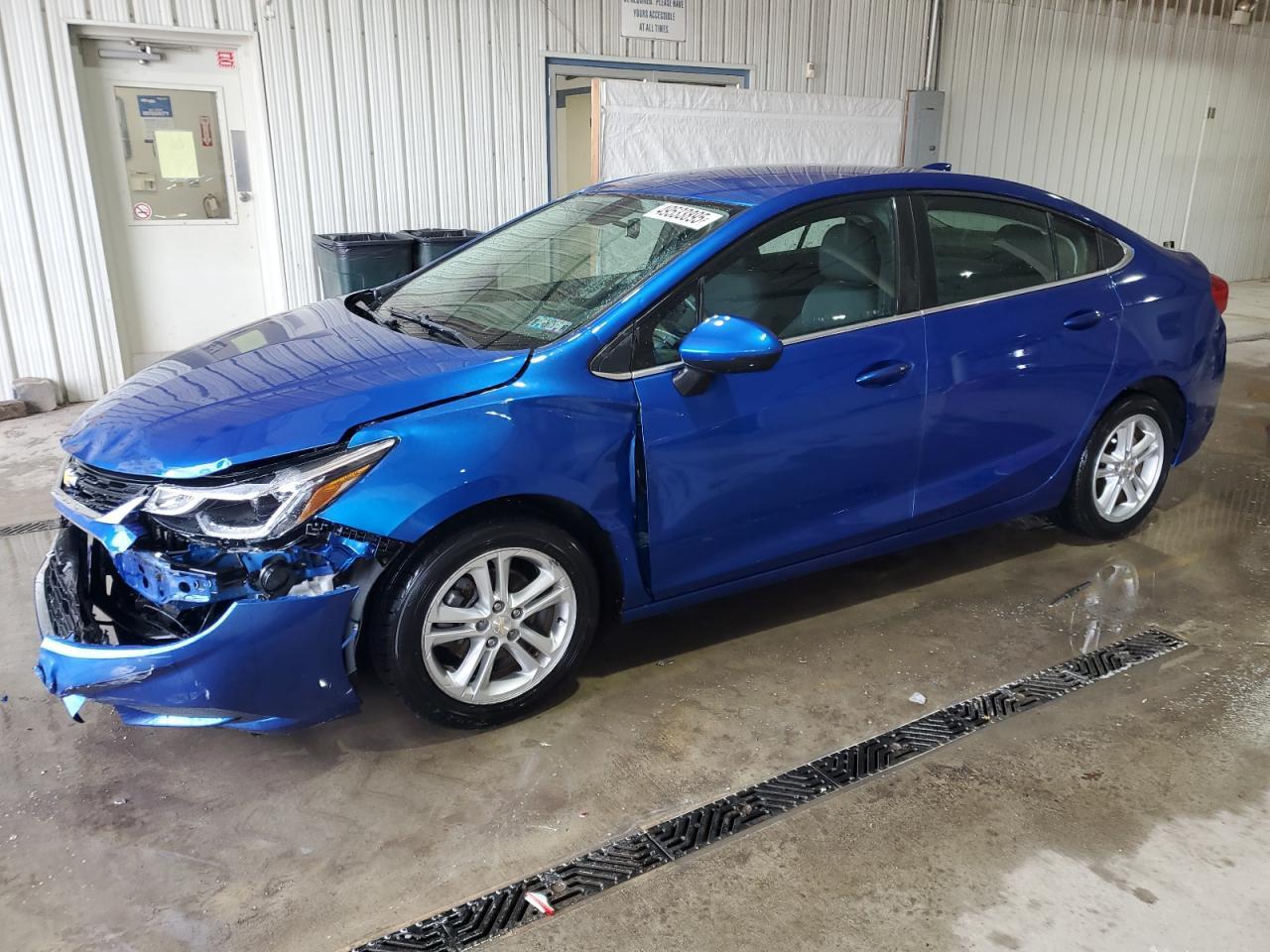 2016 CHEVROLET CRUZE LT