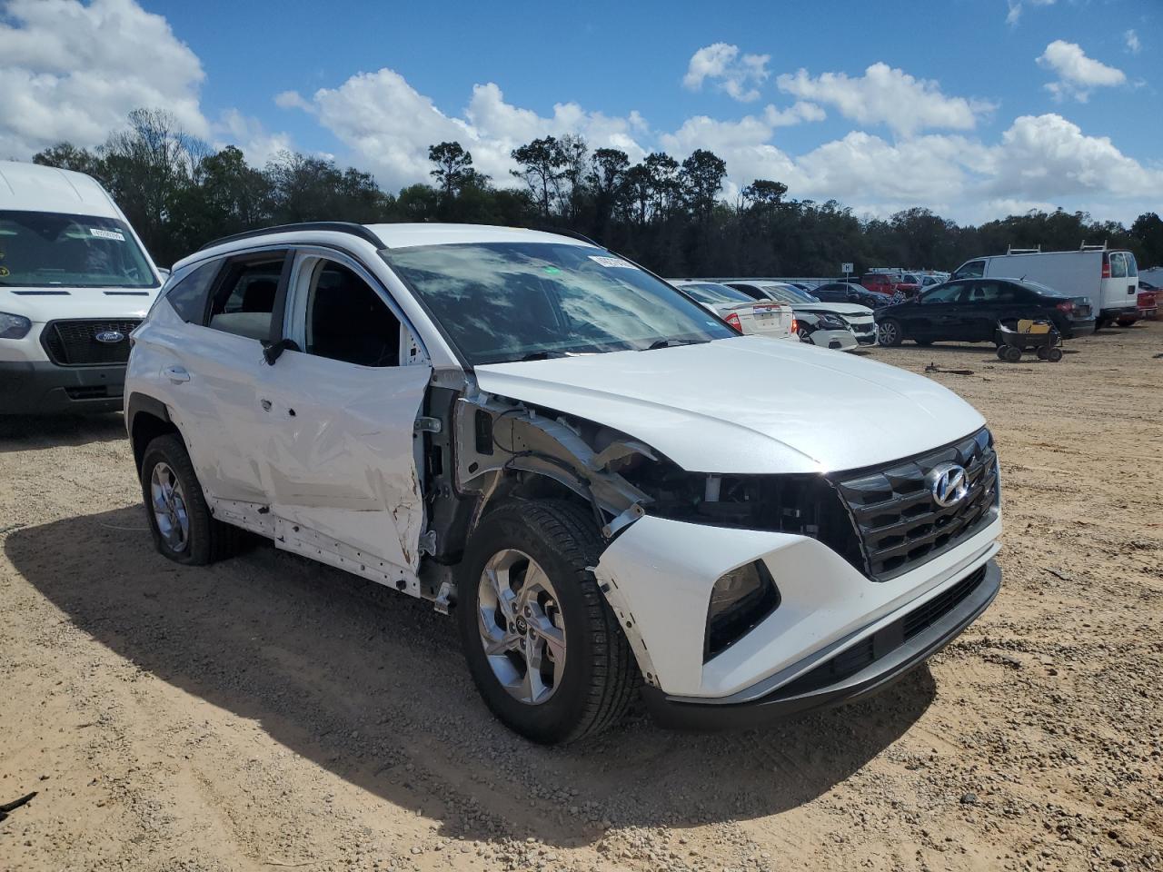2022 HYUNDAI TUCSON SEL - Image 4