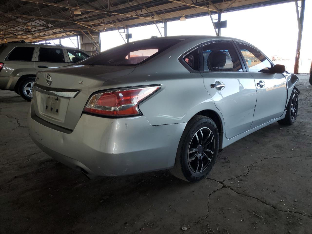 2015 NISSAN ALTIMA 2.5 - Фото 3