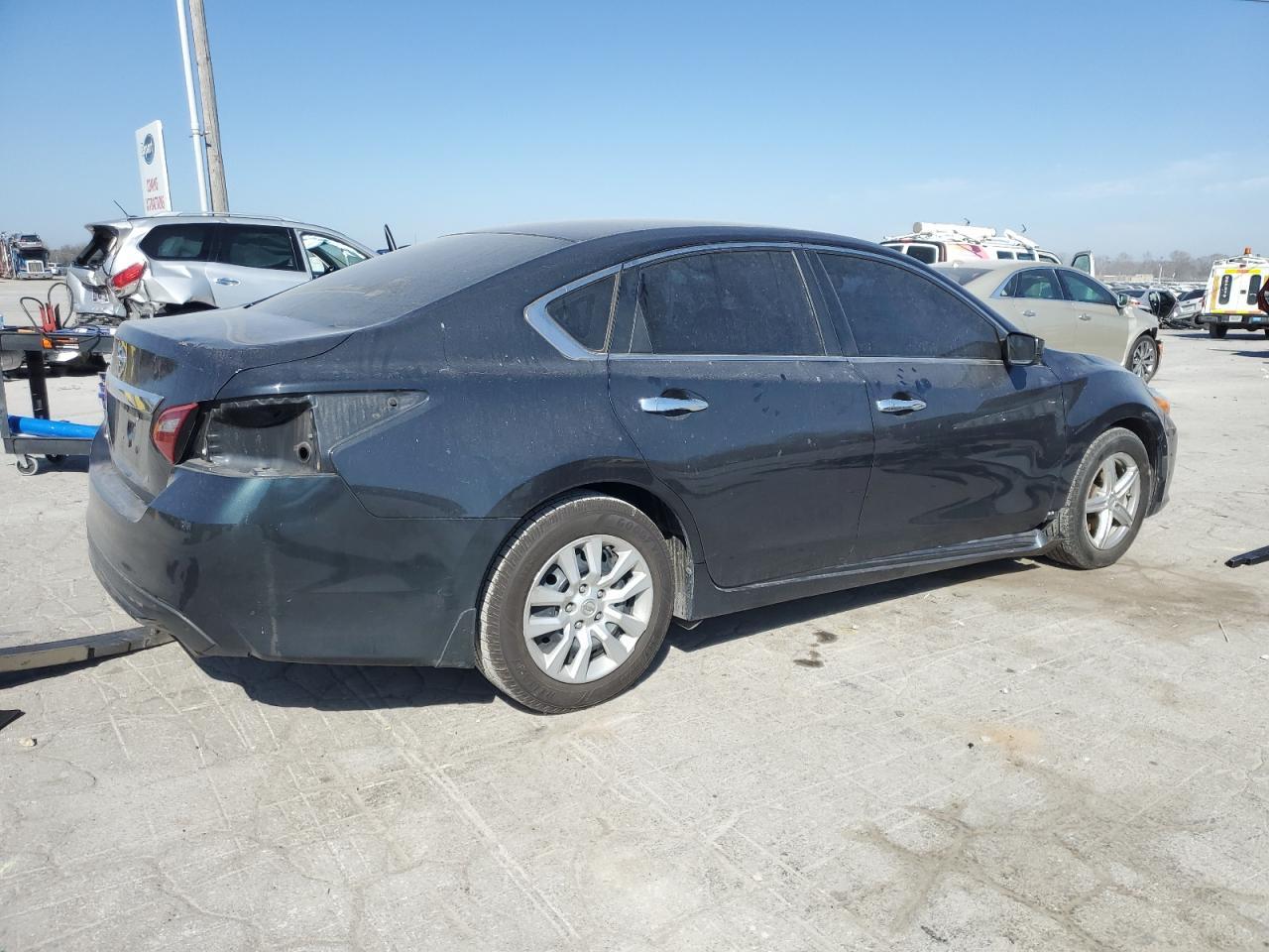 2018 NISSAN ALTIMA 2.5 - Фото 3