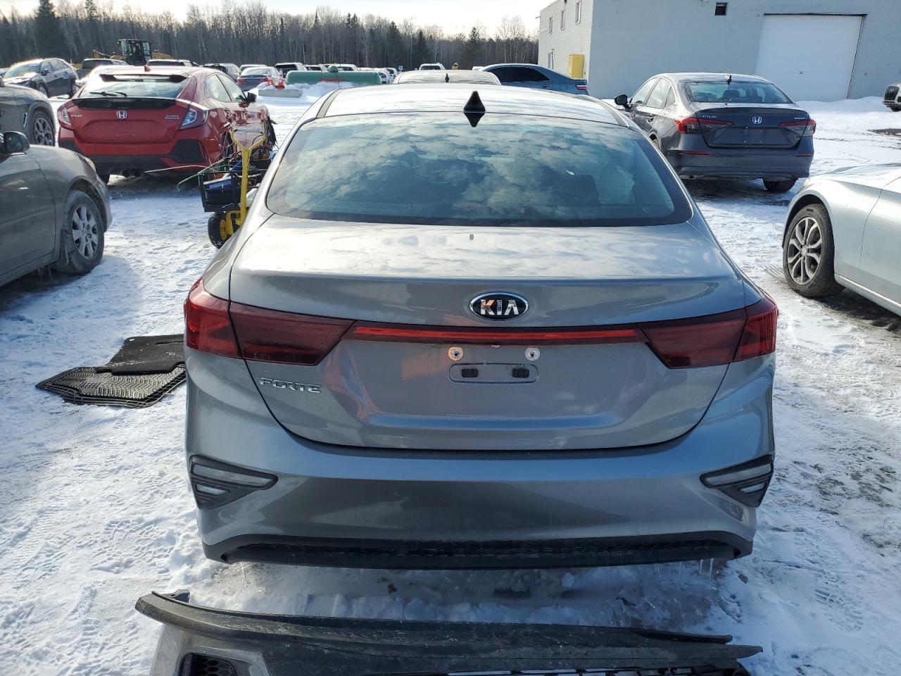 2021 KIA FORTE FE - Image 6