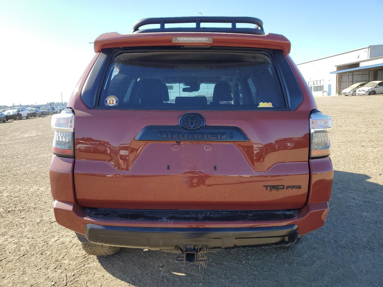 2024 TOYOTA 4RUNNER SR - Image 6