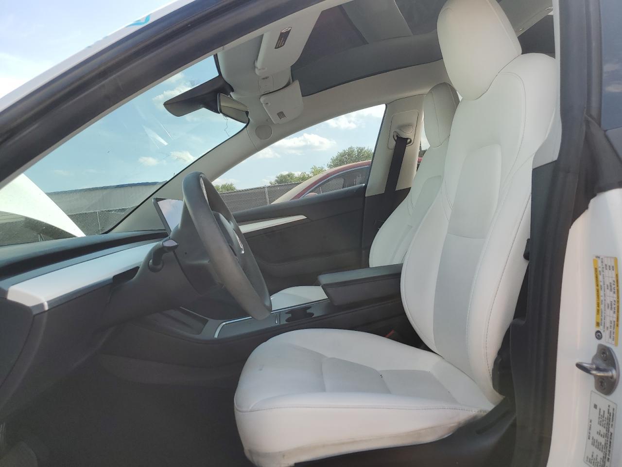 2022 TESLA MODEL 3 - Image 7