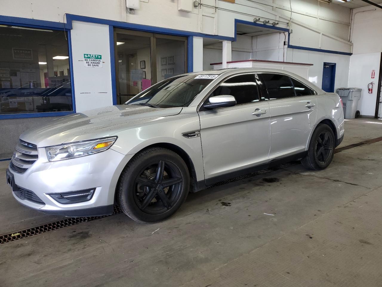 2013 FORD TAURUS SEL
