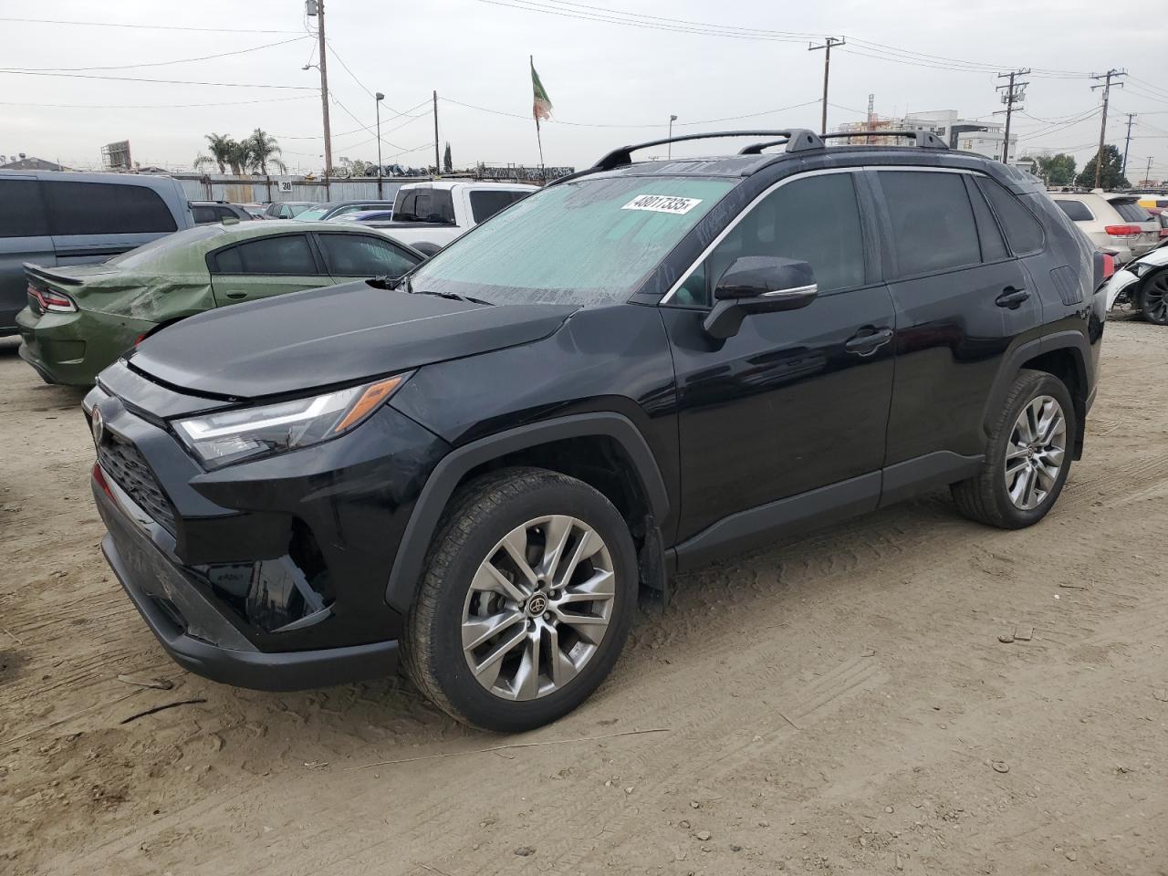 2022 TOYOTA RAV4 XLE P