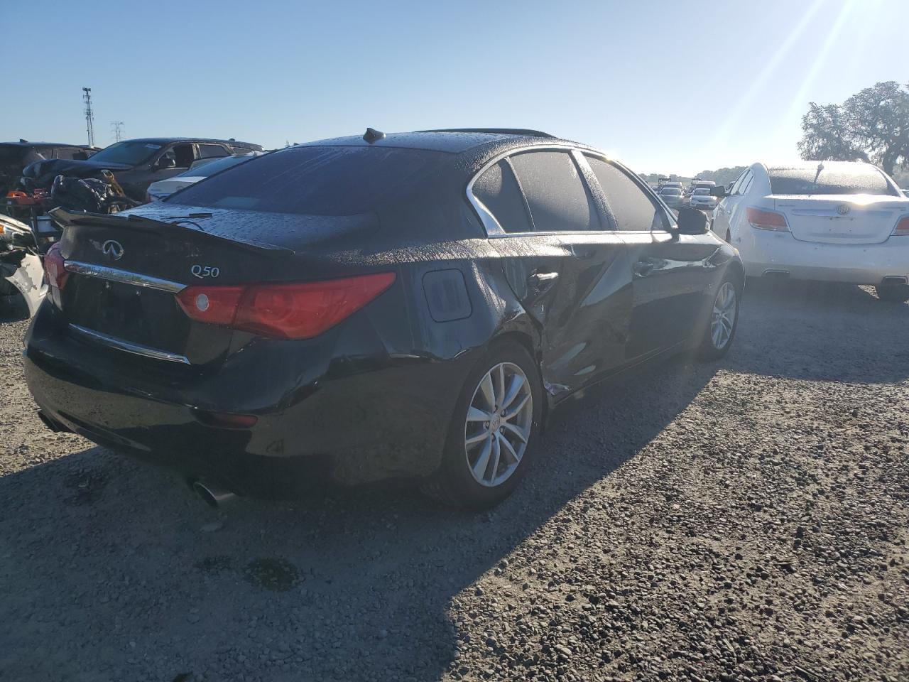 2015 INFINITI Q50 BASE - Фото 3