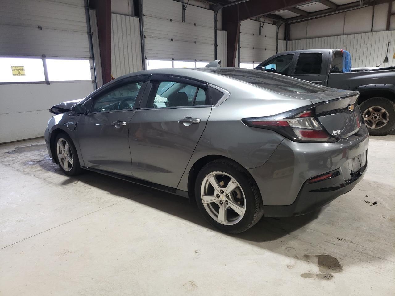 2017 CHEVROLET VOLT LT - Image 2