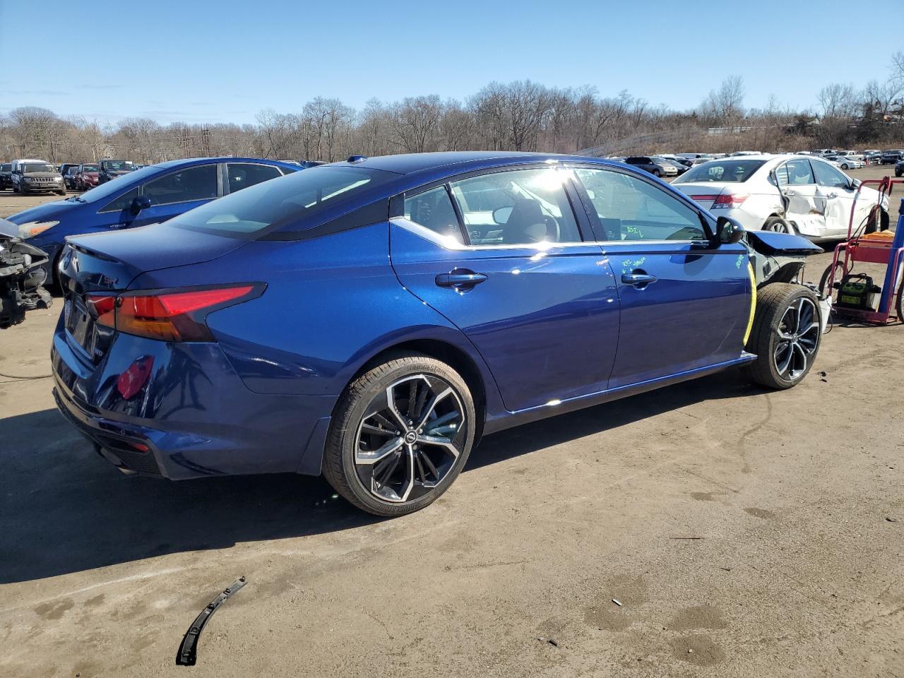 2024 NISSAN ALTIMA SR - Фото 3