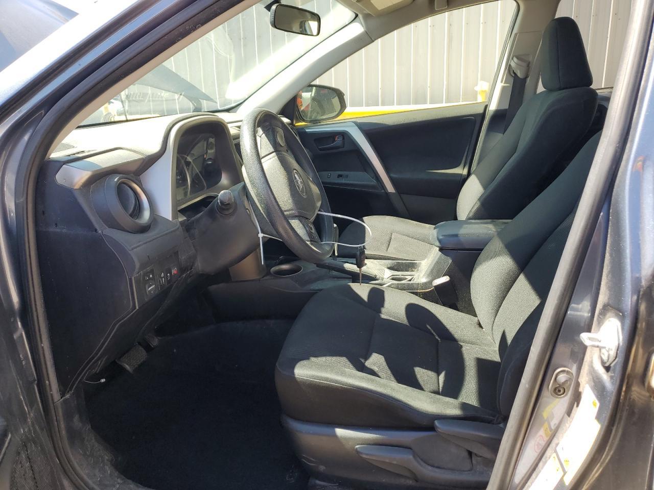 2014 TOYOTA RAV4 LE - Фото 7
