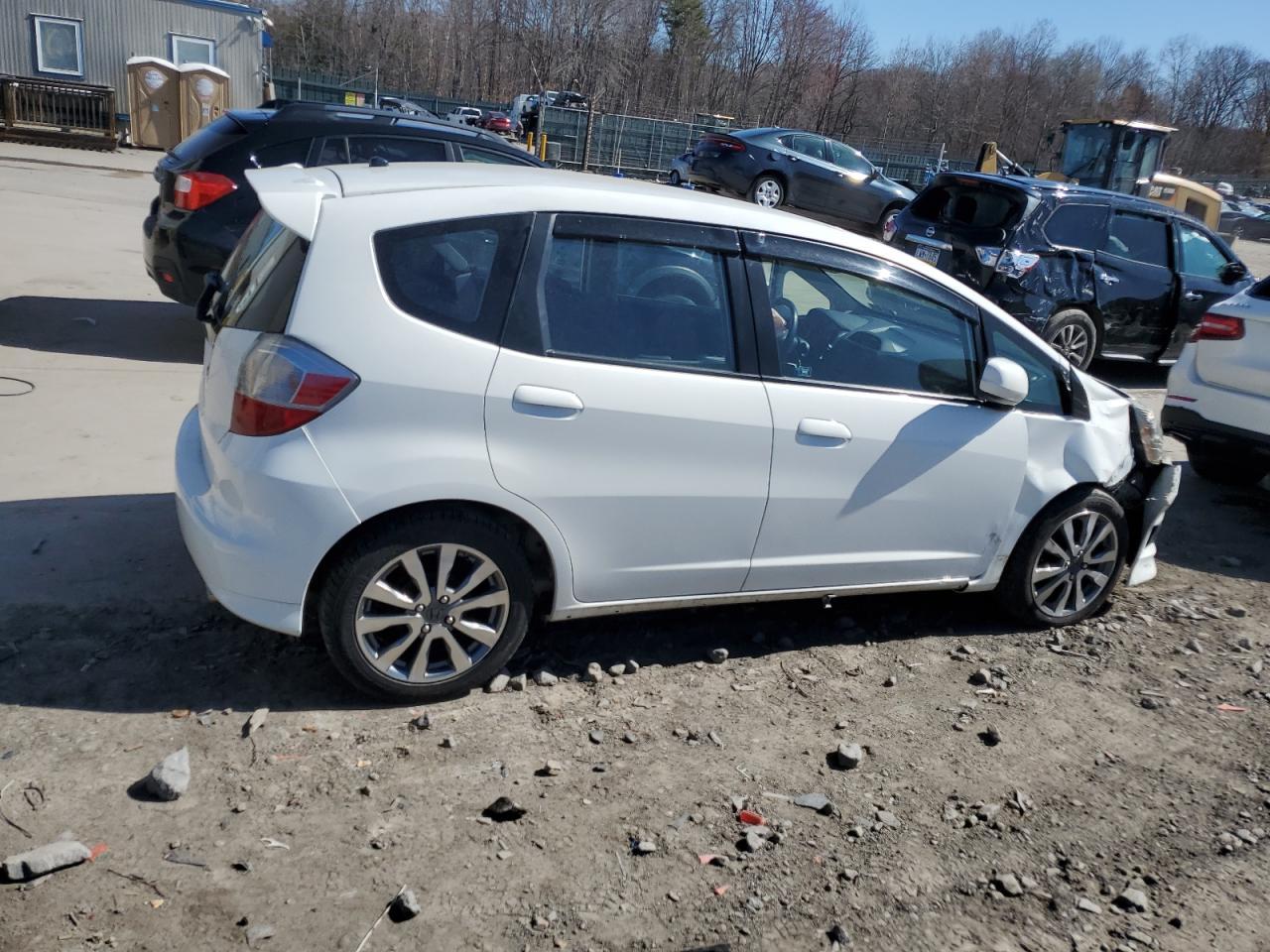2013 HONDA FIT SPORT - Фото 3