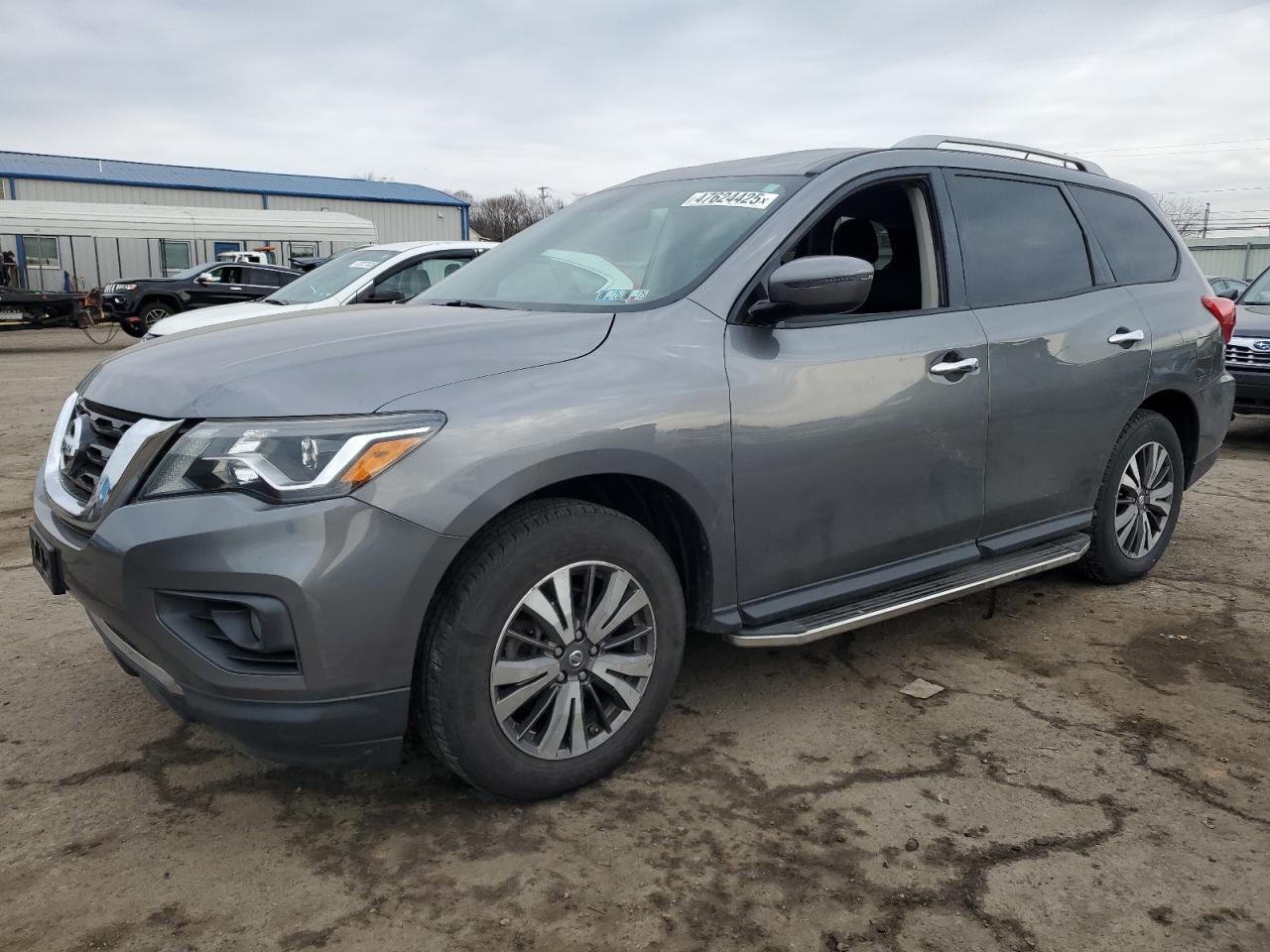 2018 NISSAN PATHFINDER