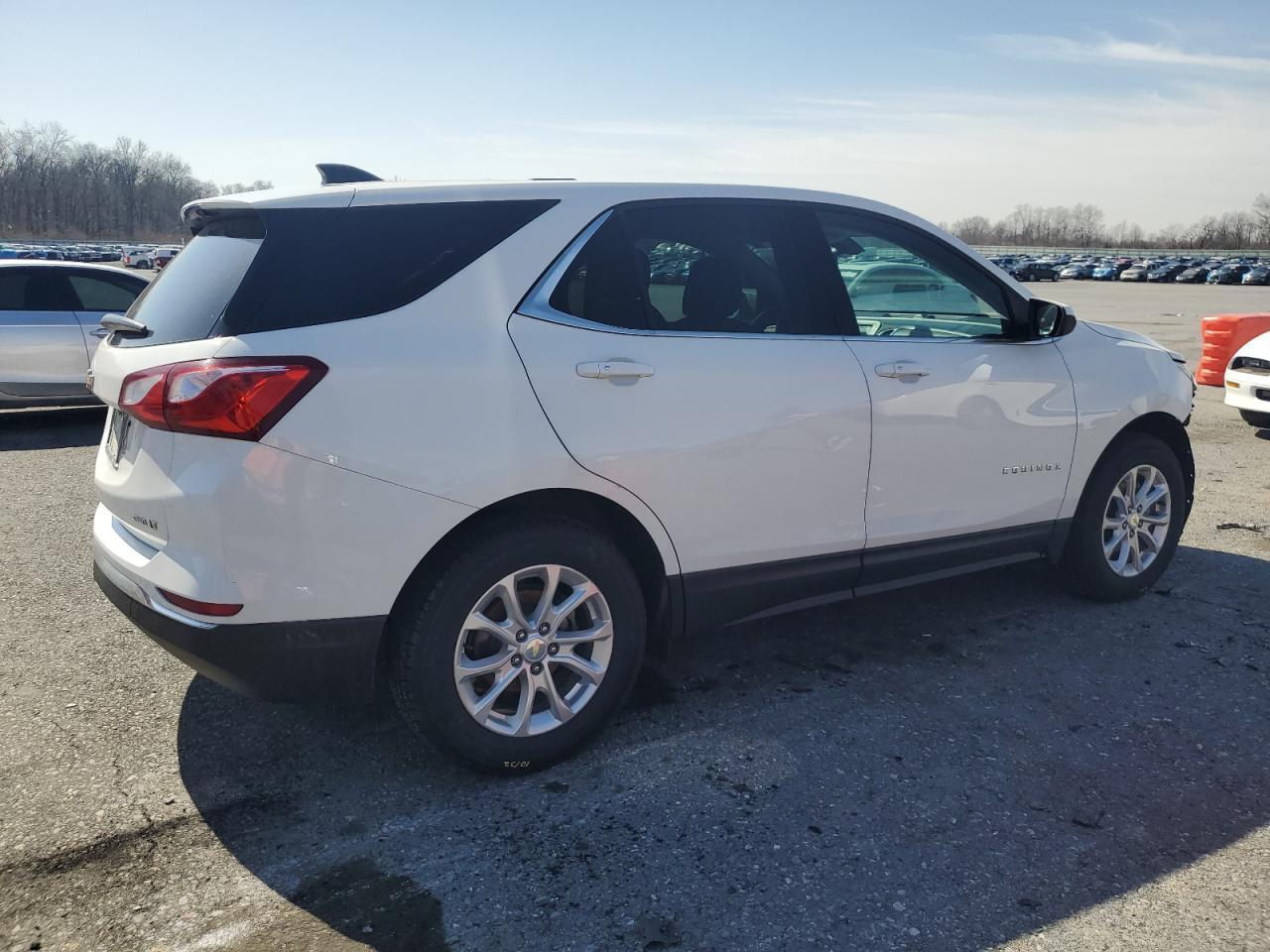 2019 CHEVROLET EQUINOX LT - Image 3