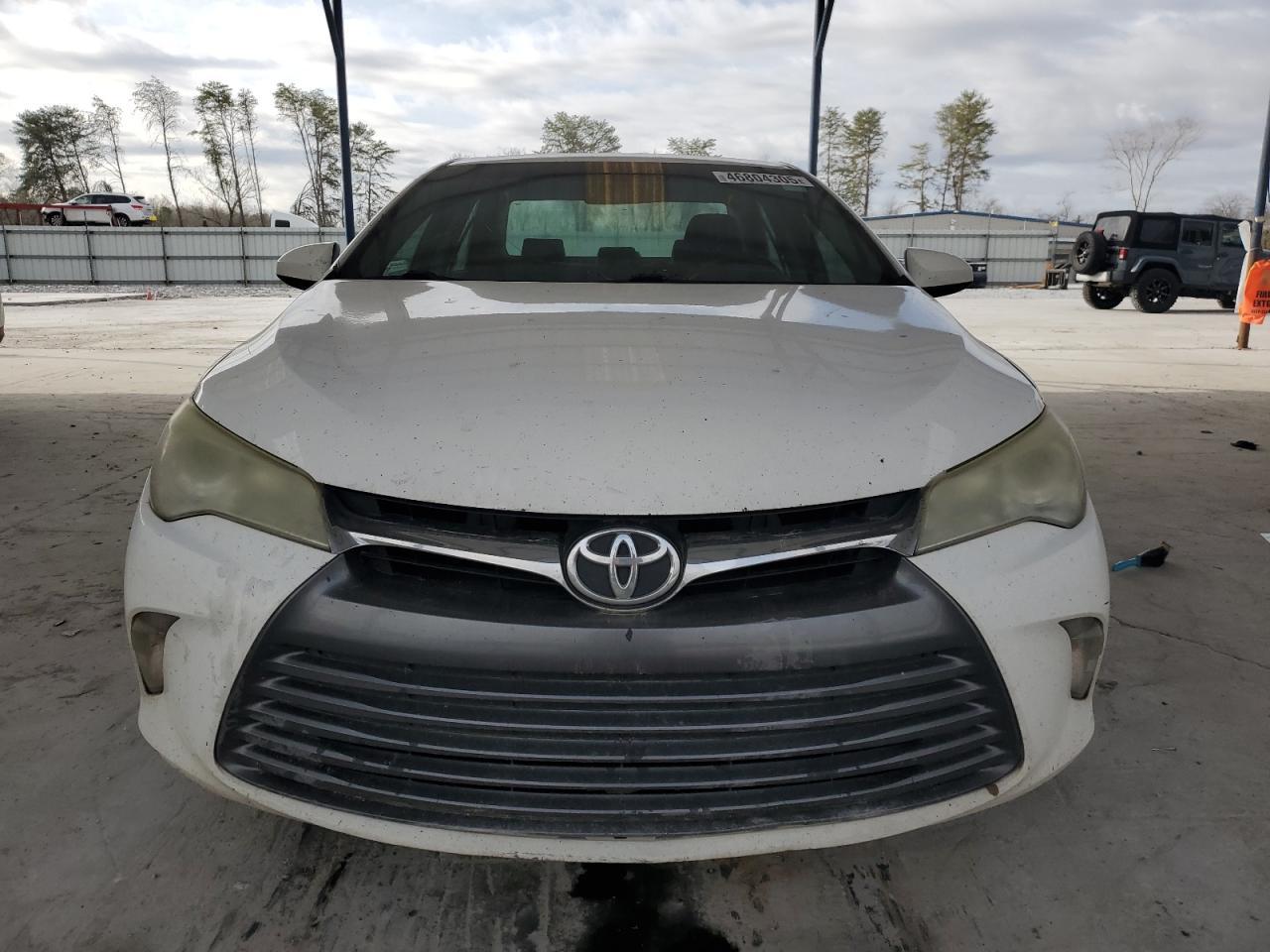 2015 TOYOTA CAMRY LE - Image 5