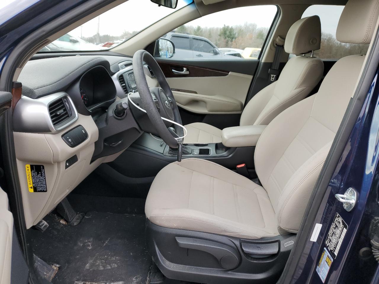 2017 KIA SORENTO LX - Фото 7