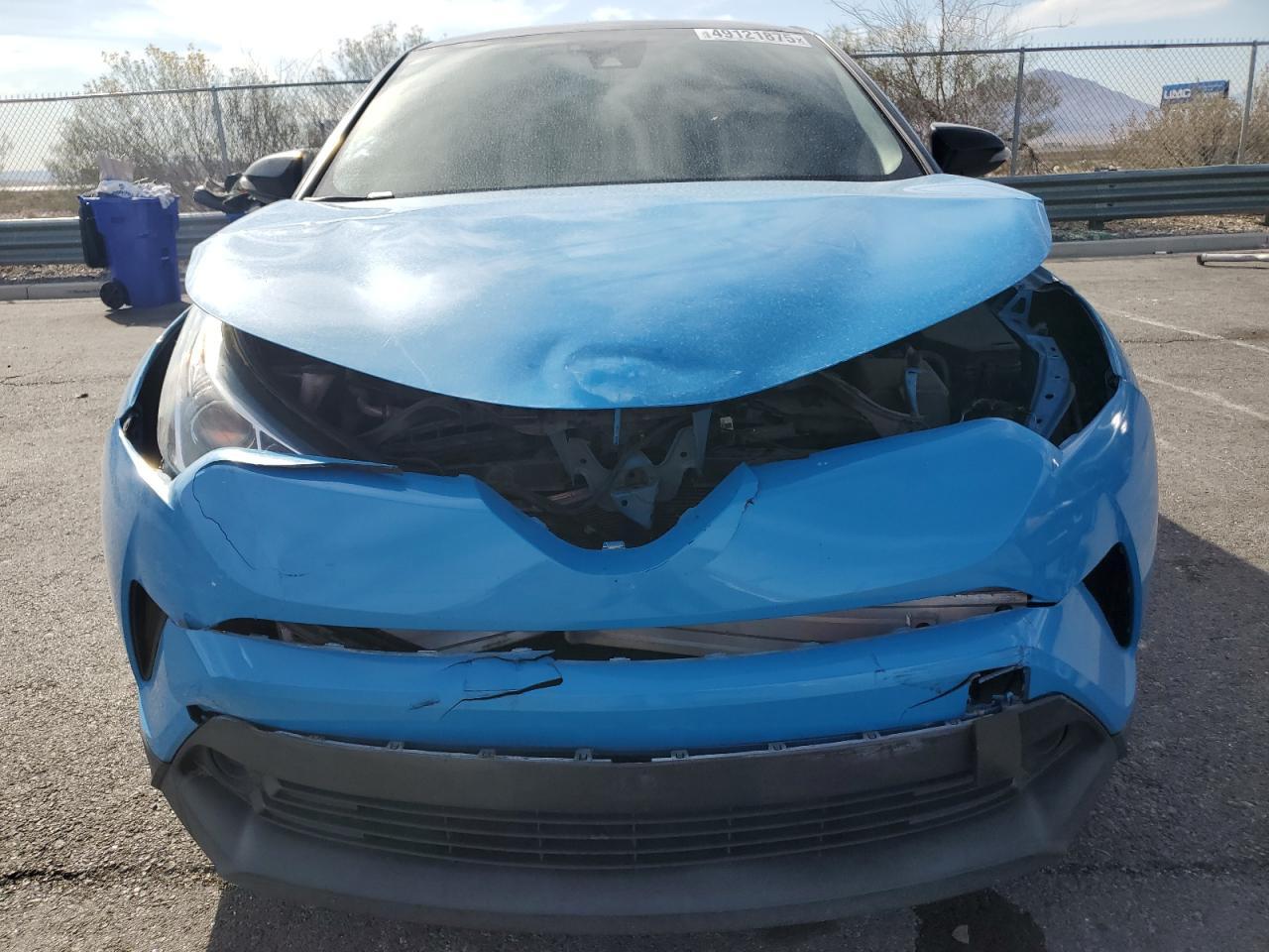 2019 TOYOTA C-HR XLE - Фото 5