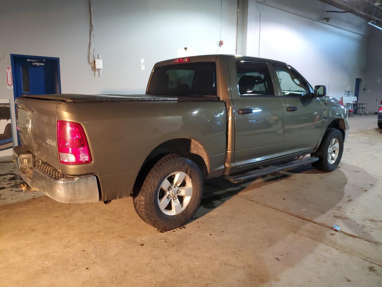 2015 RAM 1500 ST - Image 3