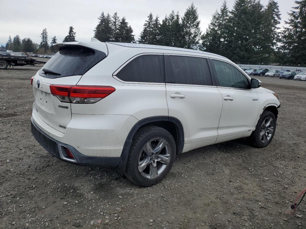 2018 TOYOTA HIGHLANDER - Image 3