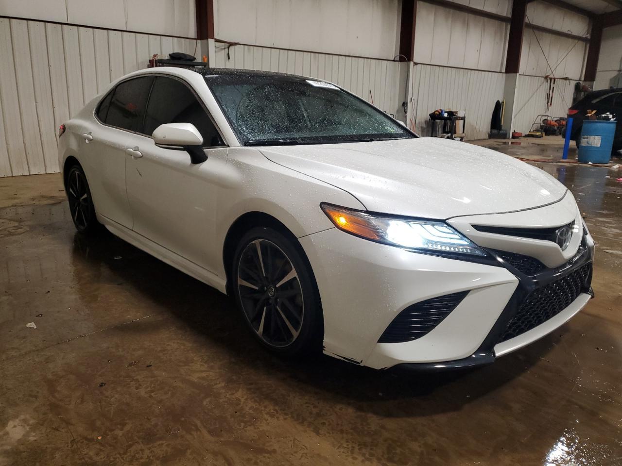 2019 TOYOTA CAMRY XSE - Фото 4