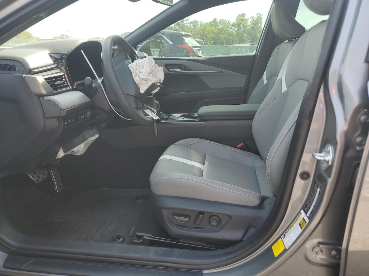 2025 TOYOTA CAMRY XSE - Image 7