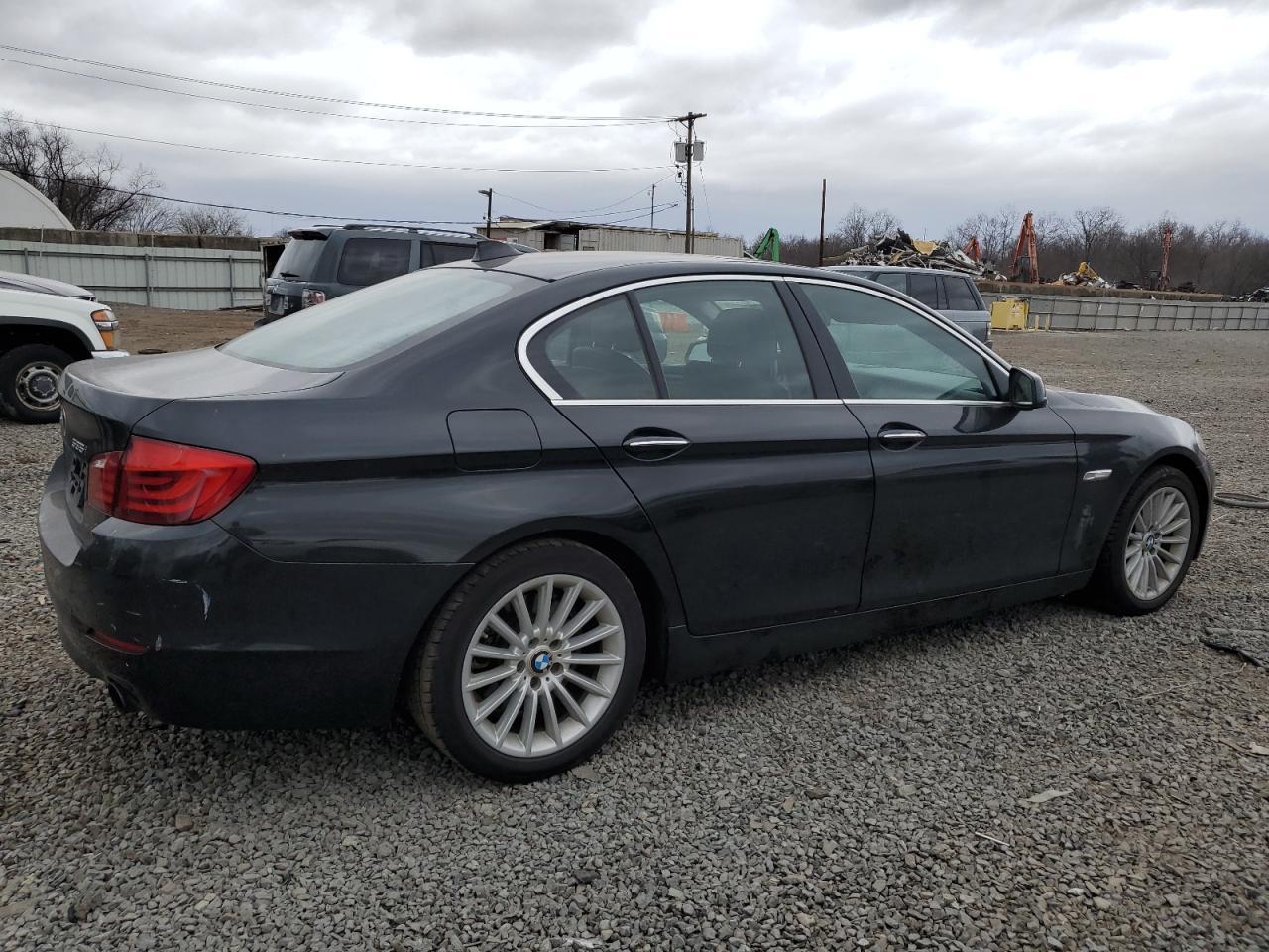 2013 BMW 535 XI - Image 3