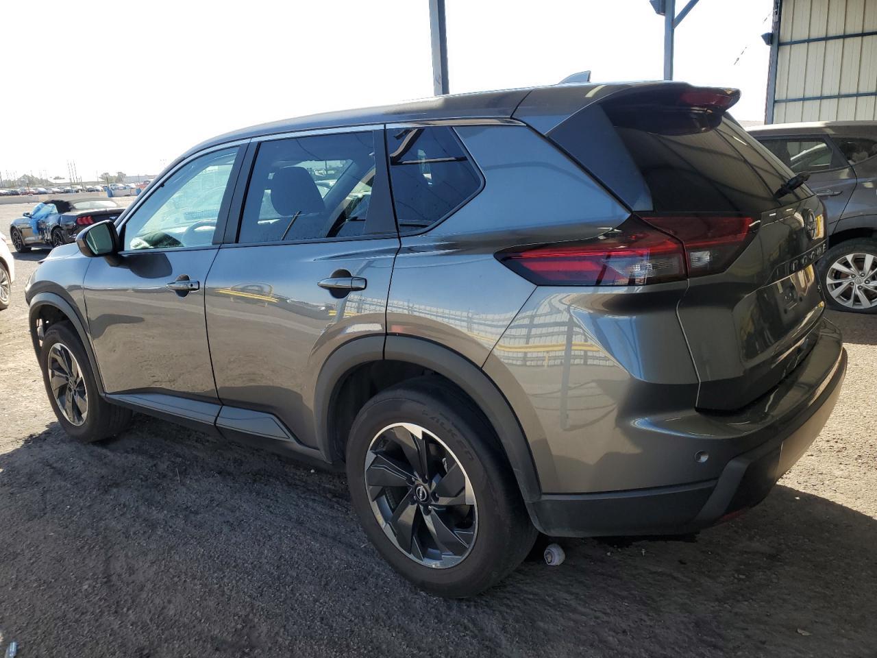 2024 NISSAN ROGUE SV - Image 2