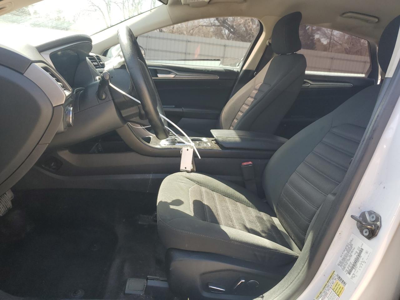 2017 FORD FUSION SE - Фото 7