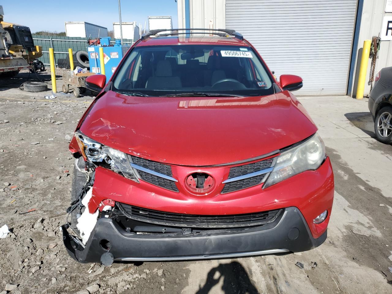 2015 TOYOTA RAV4 XLE - Фото 5