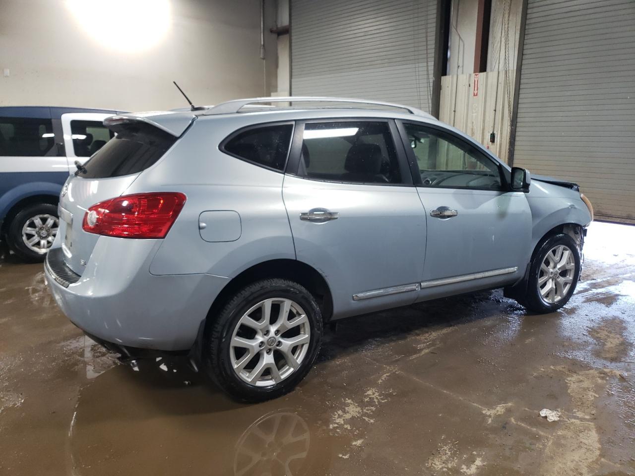 2013 NISSAN ROGUE S - Image 3